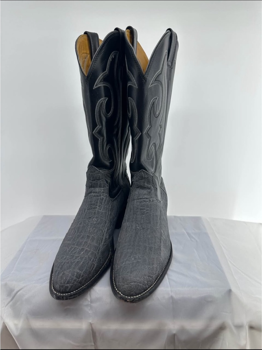 Nocona elephant grey & black cowboy boots